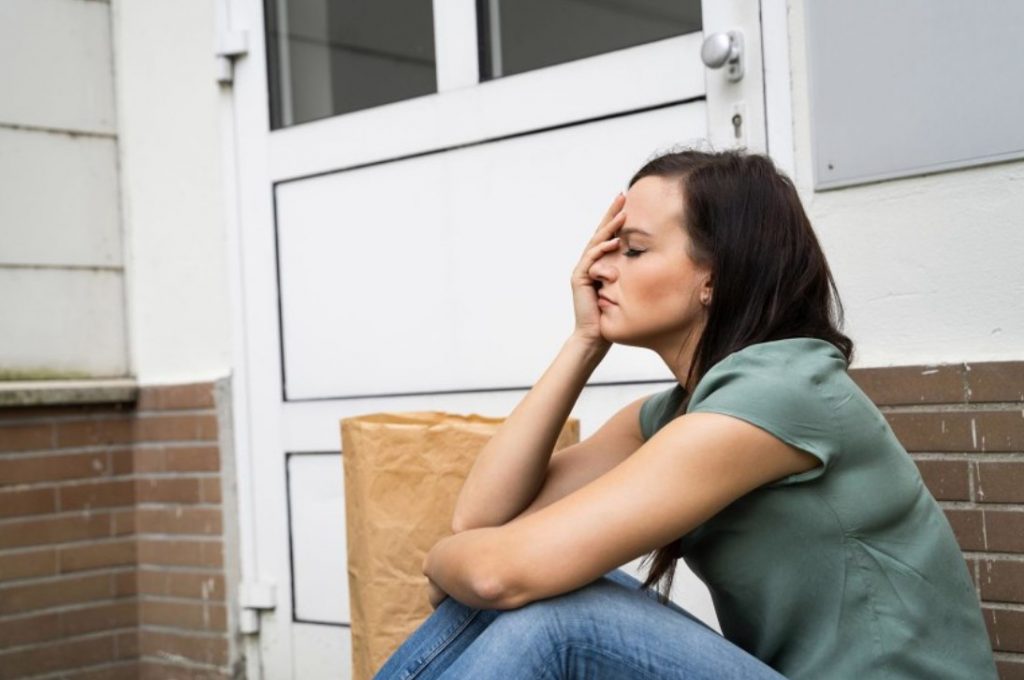 Schlüsseldienst Beelitz Tür ist zugefallen und Kundin hat sich ausgesperrt